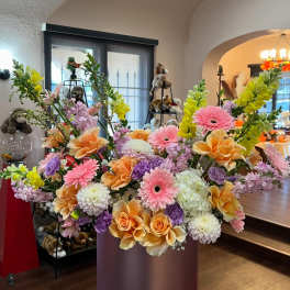 Elegant bouquet in soft color