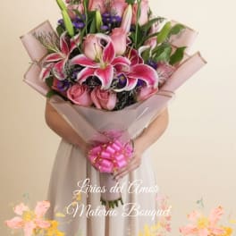 Lirios del Amor Materno Bouquet