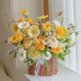 Designer's Choice Summer Basket