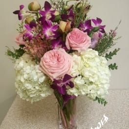 Exquisite Plush Bouquet