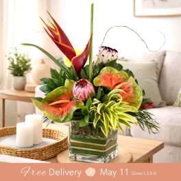Sold out! Exotic Hue for Mom! (Featuring Local tropical flowers)