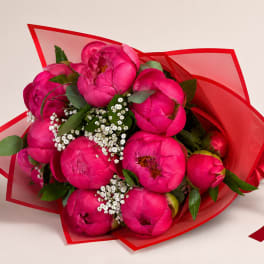 Peony Kiss Bouquet
