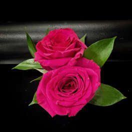 Men's Pin On Spray Rose Boutonniere