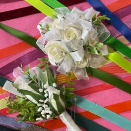 Prom Corsage and Boutonniere Provide Color in the Special Instruction