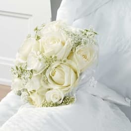 SF15-11 Bouquet - John Henry Sympathy