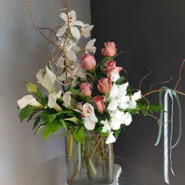 #739 Designer's Choice Vase Arrangement