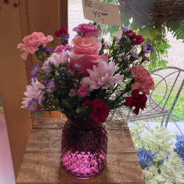 BLUSHING PINK MOTHER'S DAY