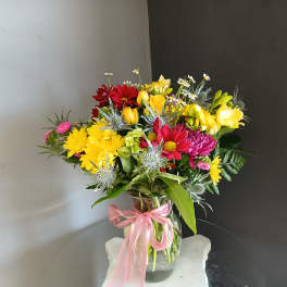 #717 Designer's Choice Vase Arrangement