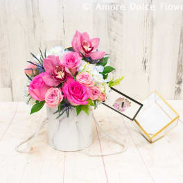 Mini Hat Box