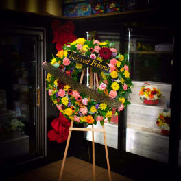 Sunny sympathy wreath 27
