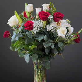 Two dozen Ecuadorian roses