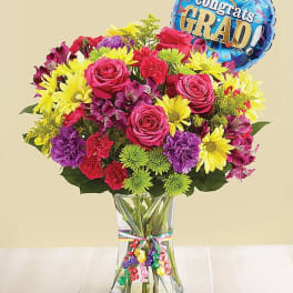 Congrats Grad Bouquet with Balloon