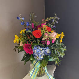 #710 Designer's Choice Vase Arrangement