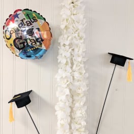 Double Lei- White