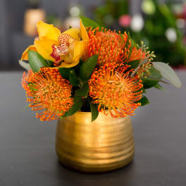 La Sonrisa by The Enchanted Florist