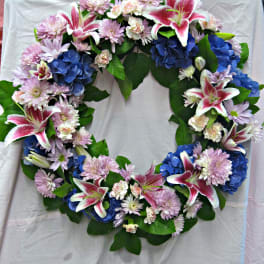 Stargazer and Hydrangea Wreath