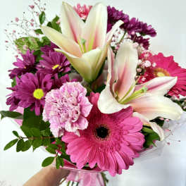 Hand Tied Bouquet #18