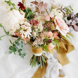 Organic, Hand tied Bouquet