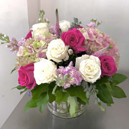 Blush & Berry Garden Rose Arrangement