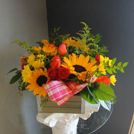 #714 Designer's Choice Vase Arrangement