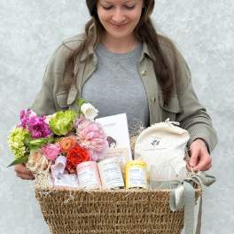 Made for Mom: Spring Gift Basket