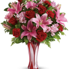 Teleflora's Rose Nouveau Bouquet PM