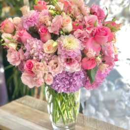 Mixed Boquet In Vase
