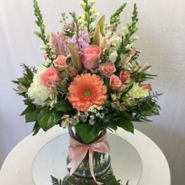 Exquisite Hug Bouquet