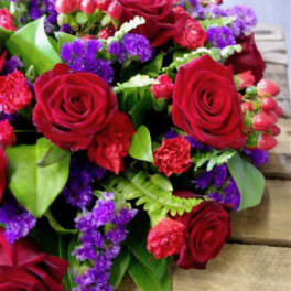 VALENTINES DAY DESIGNERS CHOICE VASE