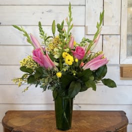 Bright and Lively Bouquet