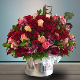 100 Pink and Red Novelty
