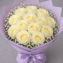White Mondial Rose Bouquet
