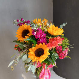 #716 Designer's Choice Vase Arrangement