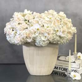 Grand Whites - Pasadena Florist