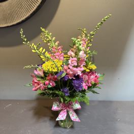 Mid-Height Garden Vase