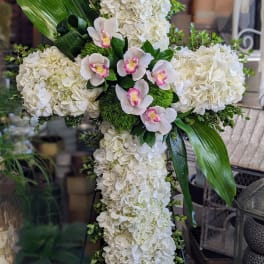 Graceful Heart Cross