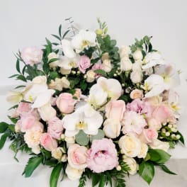 Pink Rose Garden Urn