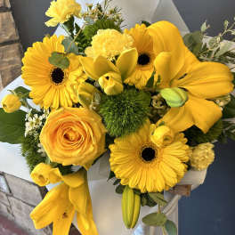 #17 Designer's Choice Wrapped Bouquet