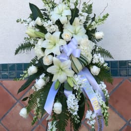 Heartfelt Sympathy Spray