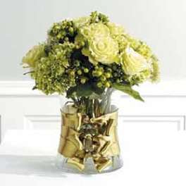 SF124-21 - John Henry Sympathy Vase