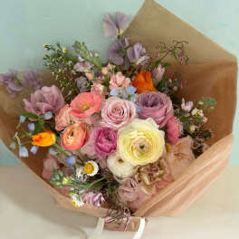 Ariel pastel bouquet
