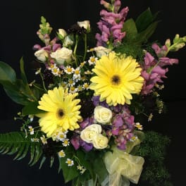 Spray Rose Mixed Spring Bouquet