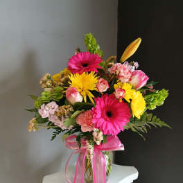 #711 Designer's Choice Vase Arrangement