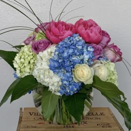 Holiday Vase