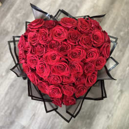 Heartfelt Red Roses Heart Bouquet