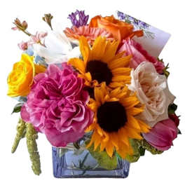 Pretty In Bloom - Bright & Cheerful Seasonal Bouquet | Haddonfield Delivery
