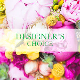 Bright mixed bouquet with pink and yellow flowers and succulents