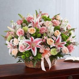 Pastel Basket