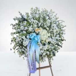 Peaceful Remembrance Wreath