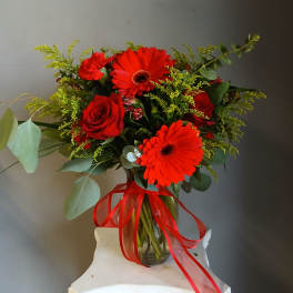 #713 Designer's Choice Vase Arrangement
